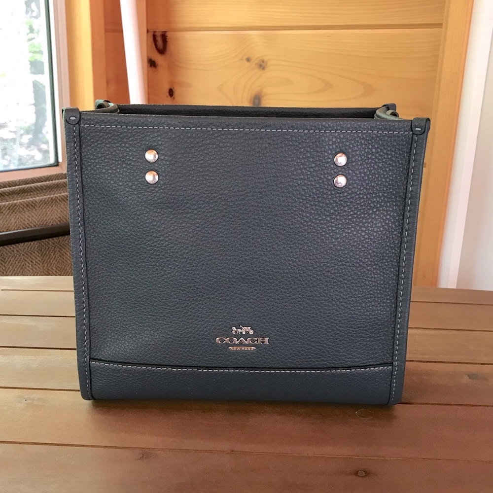 NWT Coach Dempsey Tote 22